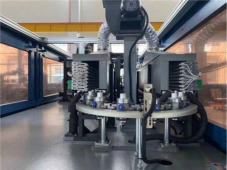 PET Automatic Bottle Making Machine